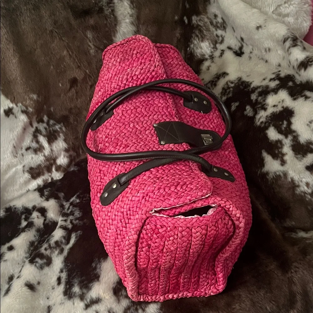 Pink Woven Handbag - Picture 3 of 4